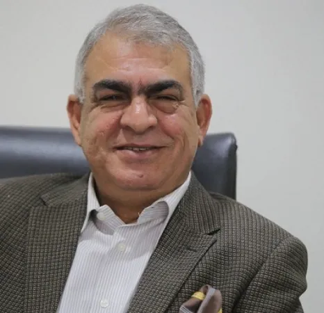 كلام هادىء فوق صفيح الاضراب