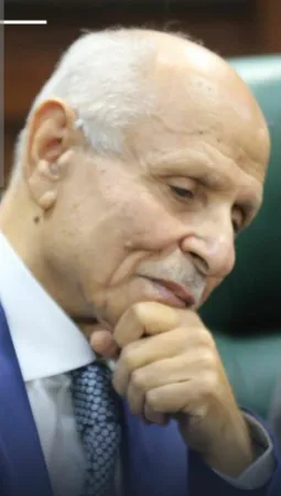 عبيدات يكتب: في عين العاصفة!