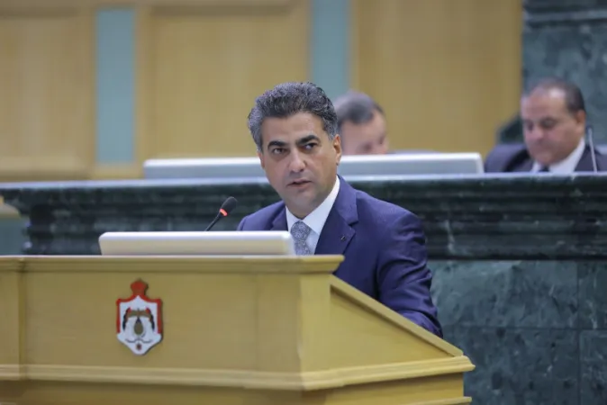 الخصاونة يكتب : إربد والزرقاء.. محافظات مليونية تبحث عن "أمانة كبرى"