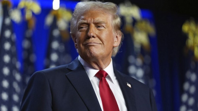 ترامب: دمرنا إلى حد كبير مقر البحرية الإيرانية