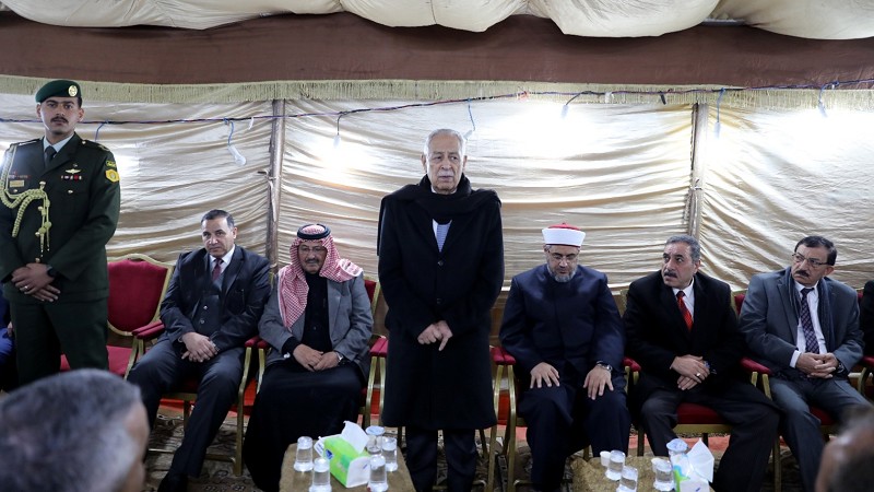 مندوبا عن الملك وولي العهد.. العيسوي يعزي عشائر الشوابكة والغويري والبلوش*