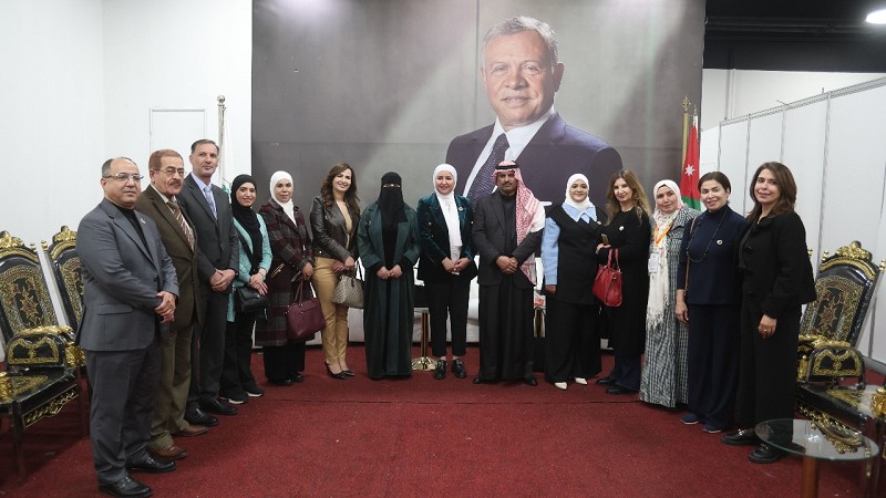 لجنتا المرأة والريف والبادية والزراعة في  الميثاق  تزوران مهرجان الزيتون الوطني