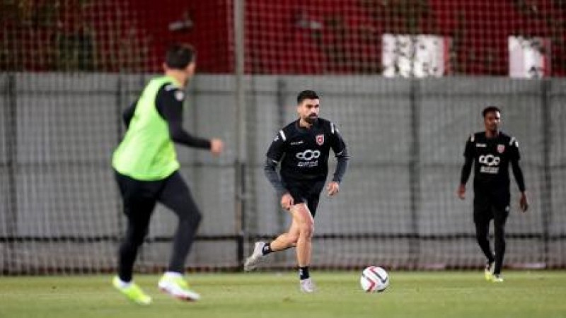 المنتخب الوطني لكرة القدم يلتقي نظيره الروسي الخميس